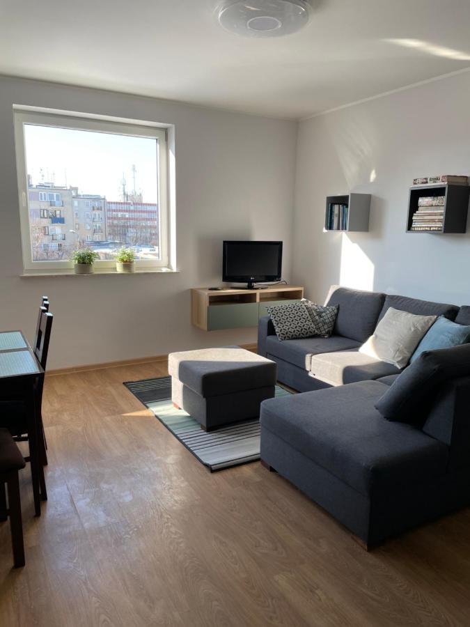 Komfortowe Studio 52 M2 W Centrum Grojca Grojec  Esterno foto