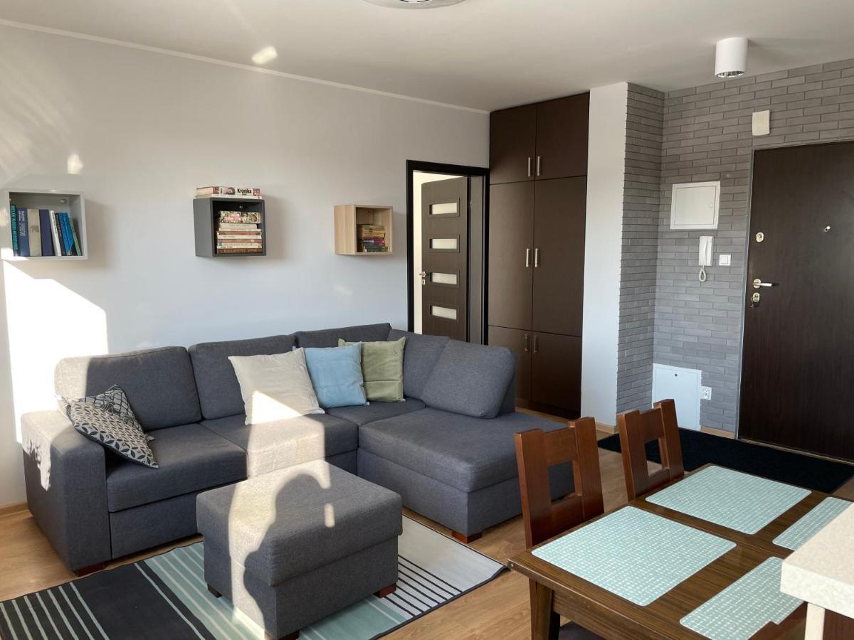 Komfortowe Studio 52 M2 W Centrum Grojca Grojec  Esterno foto