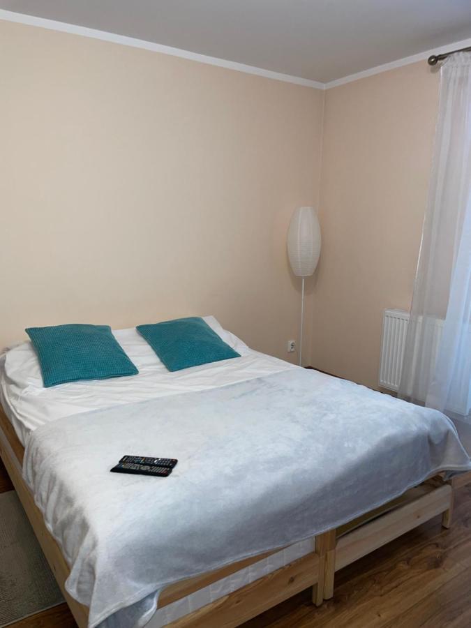 Komfortowe Studio 52 M2 W Centrum Grojca Grojec  Esterno foto